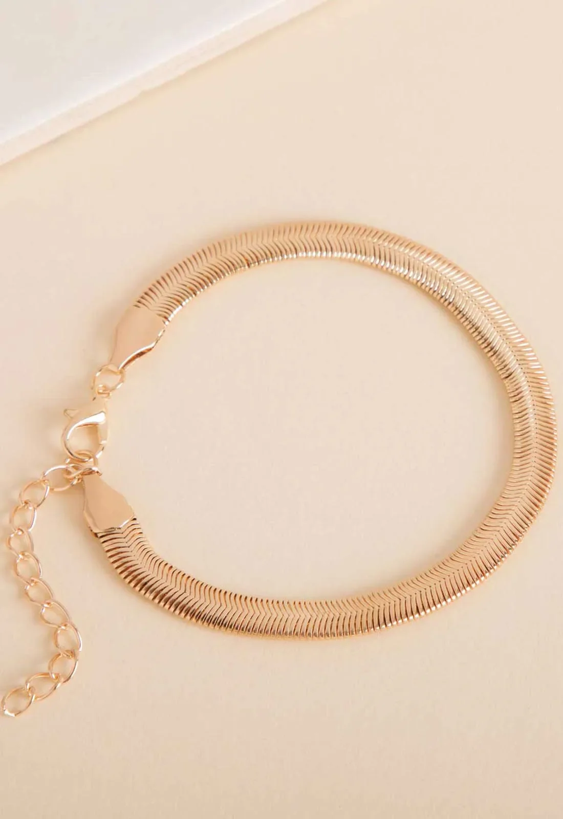 Always Chic Gold Chain Bracelet - Image 3