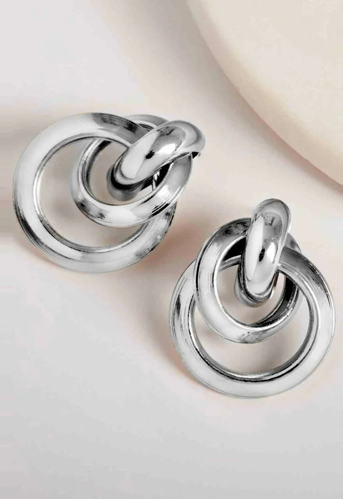 Always Chic Silver Knot Earrings - Image 3