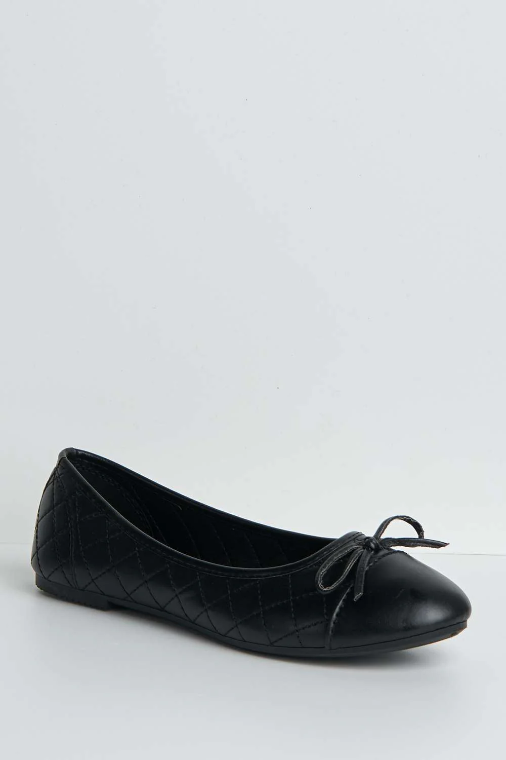 Miss Diva Black Arrica Bow Detail Flat Pumps - Image 4