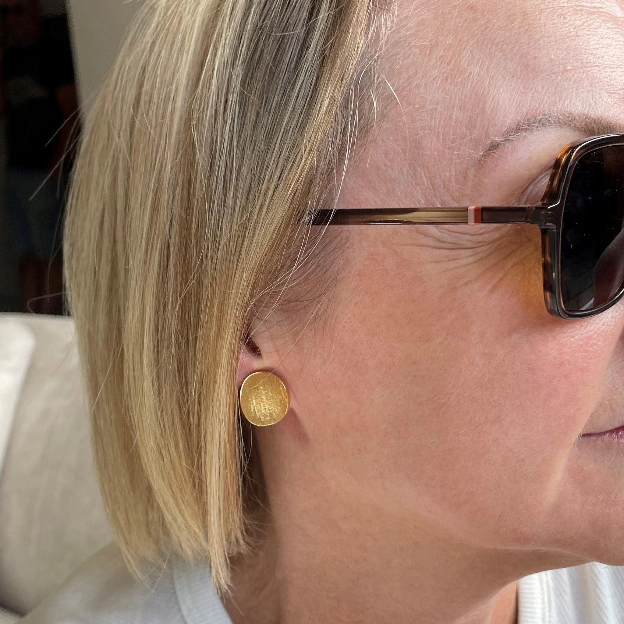 Cachet London Caspain Gold Clip On Earrings - Image 10