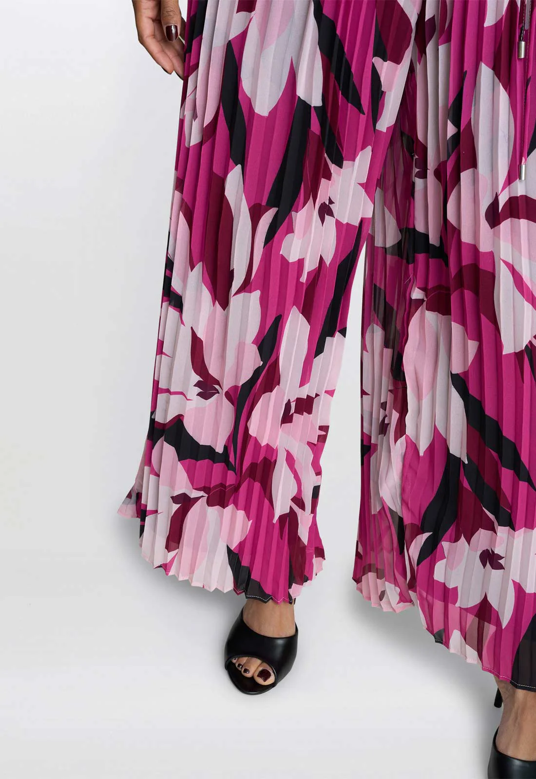 Gina Bacconi Pink Dolores Jumpsuit With Printed Pleated Trousers - Image 6