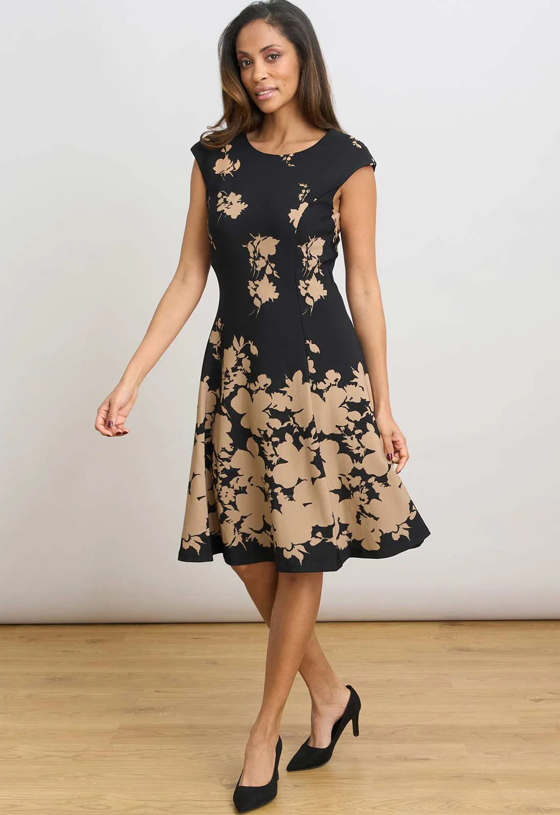 Gina Bacconi BLACK / BEIGE Holli Floral Print Dress - Image 8