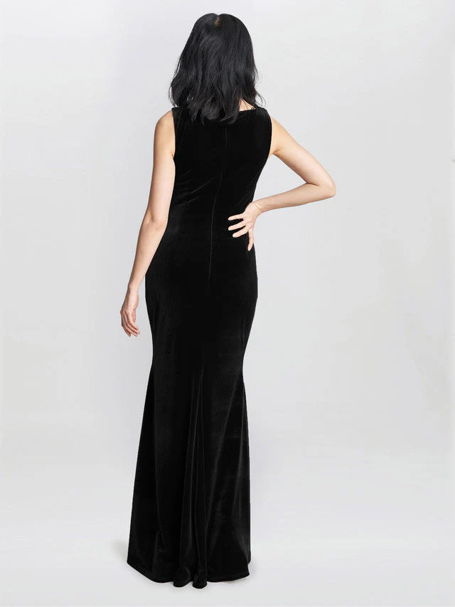 Gina Bacconi Black Selena Velvet Maxi Dress - Image 2