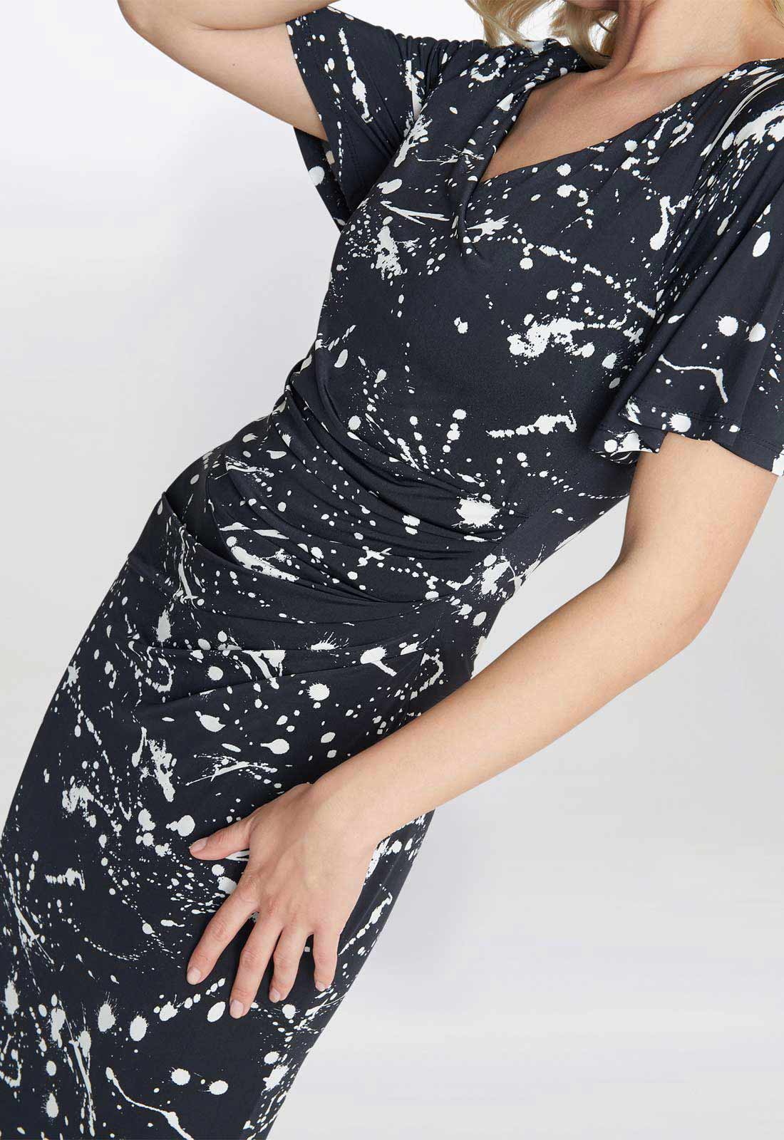 Gina Bacconi Black and White Lacy Jersey Maxi Dress - Image 6