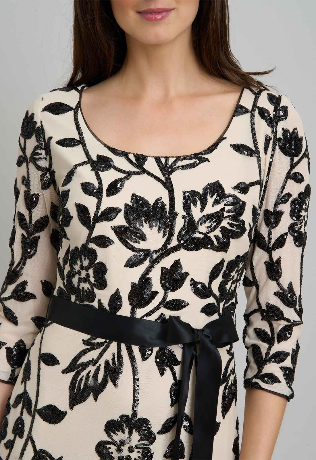 Gina Bacconi CHAMPAGNE / BLACK Murphy Embroidered Sequin Maxi Dress - Image 6