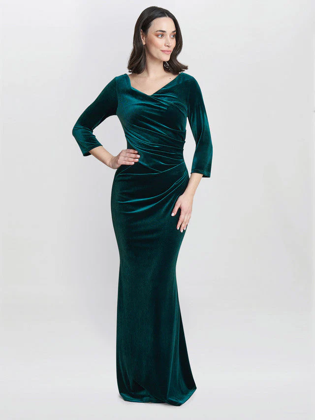 Gina Bacconi Green Sophie Velvet Maxi Dress With 3/4 Sleeve - Image 5
