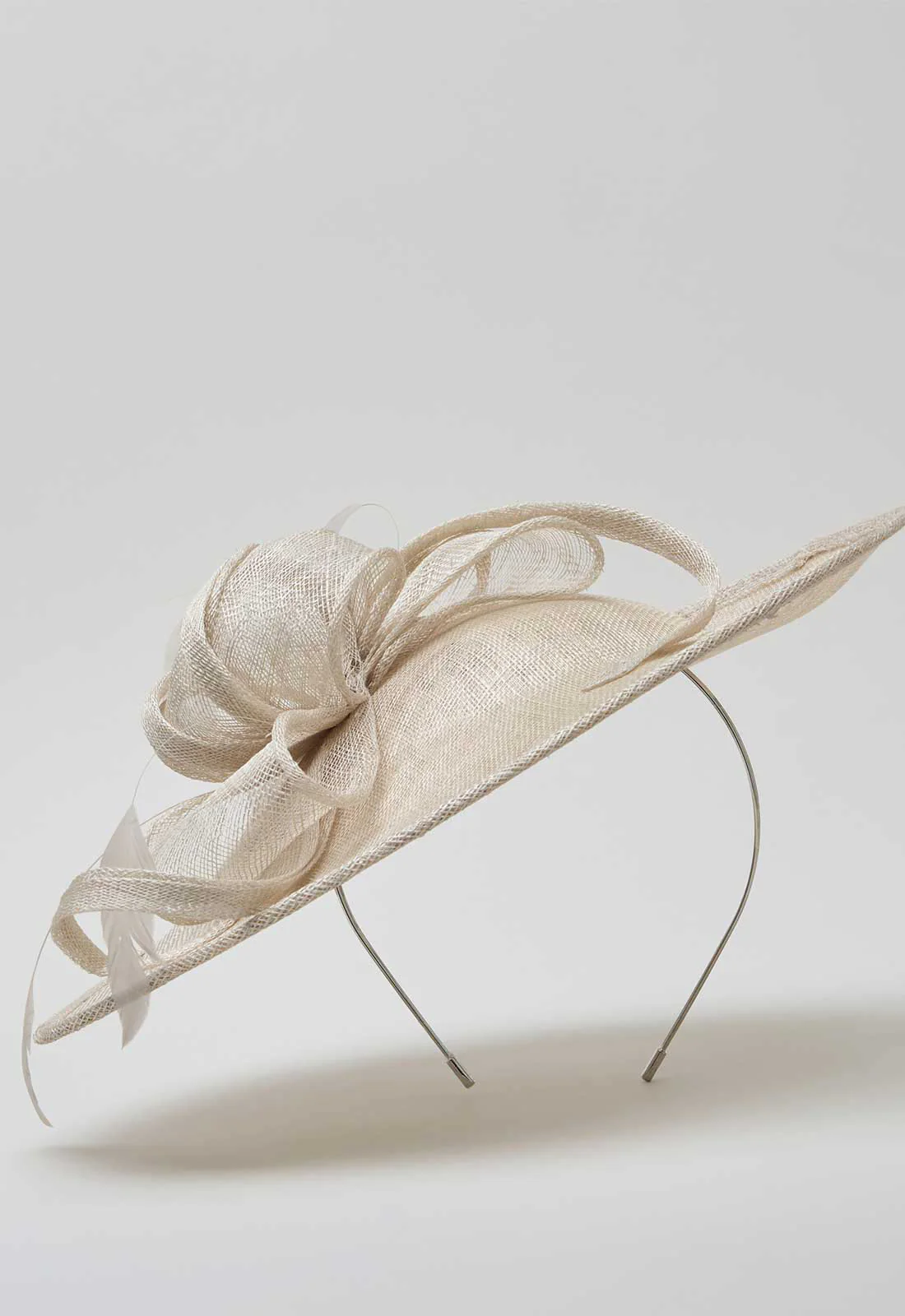 Gina Bacconi Mist Small Oval Fascinator