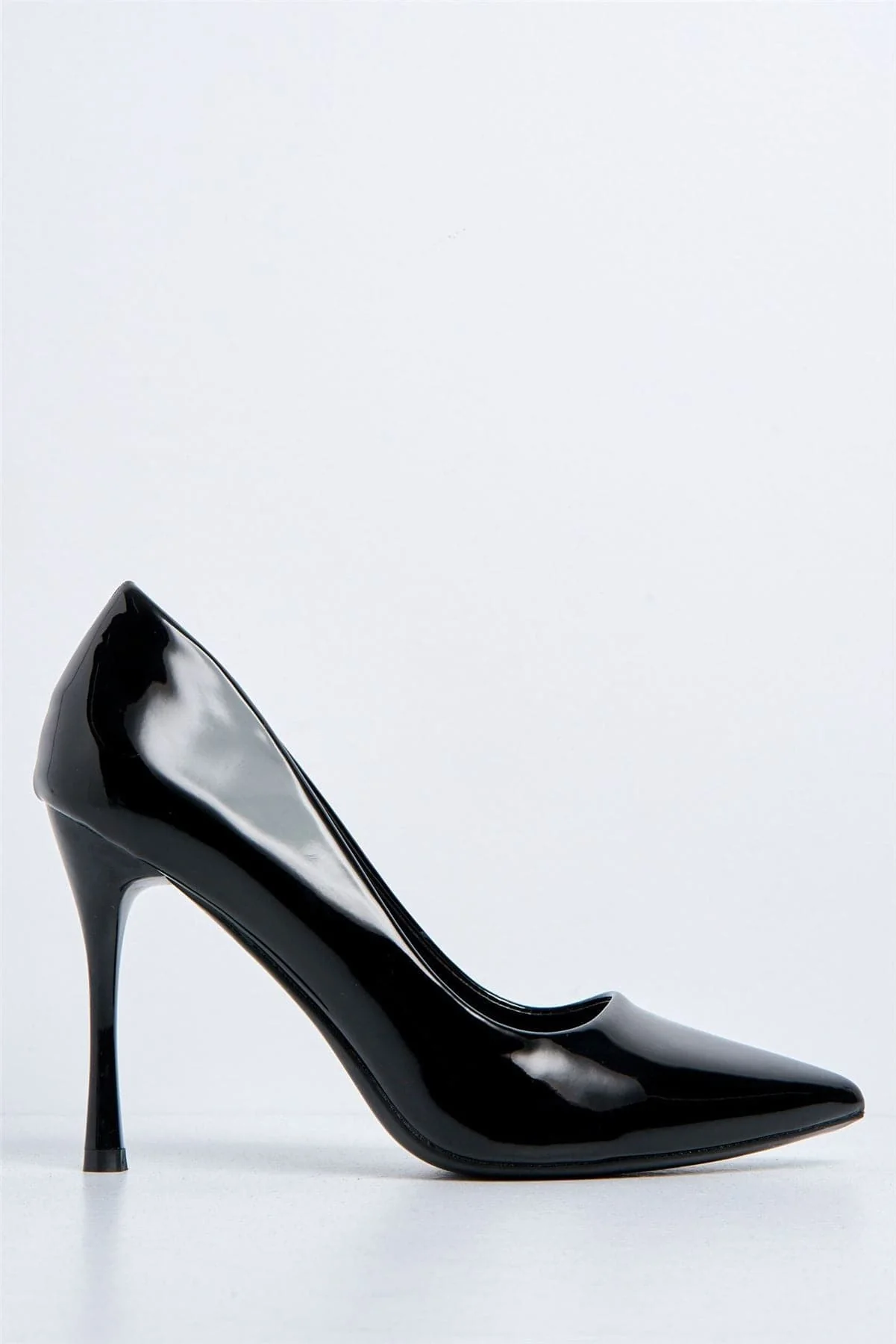 Miss Diva Gina Black Spool Heel Court Shoes - Image 5