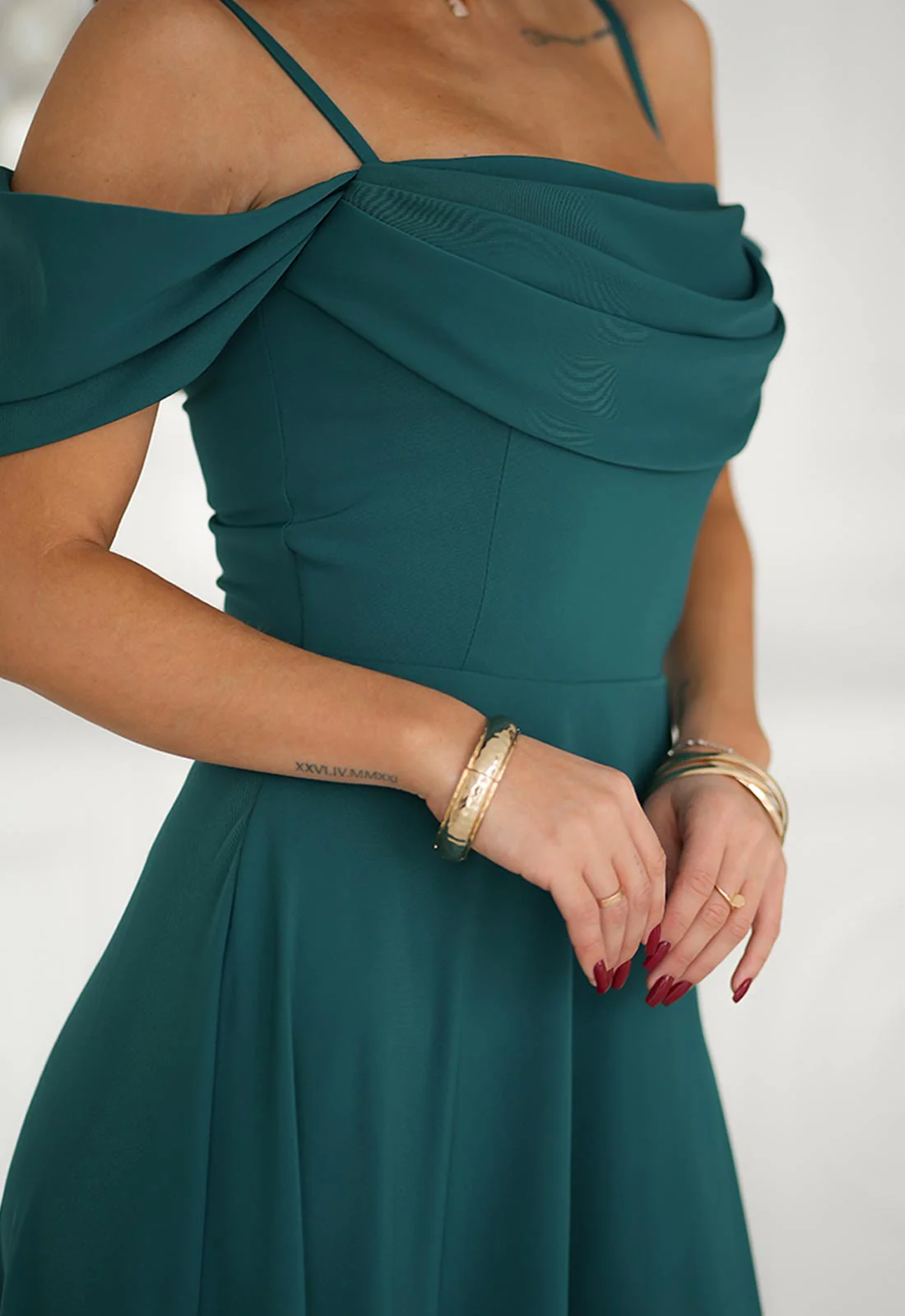 LBD Exclusive Green Madeline Maxi Dress - Image 4