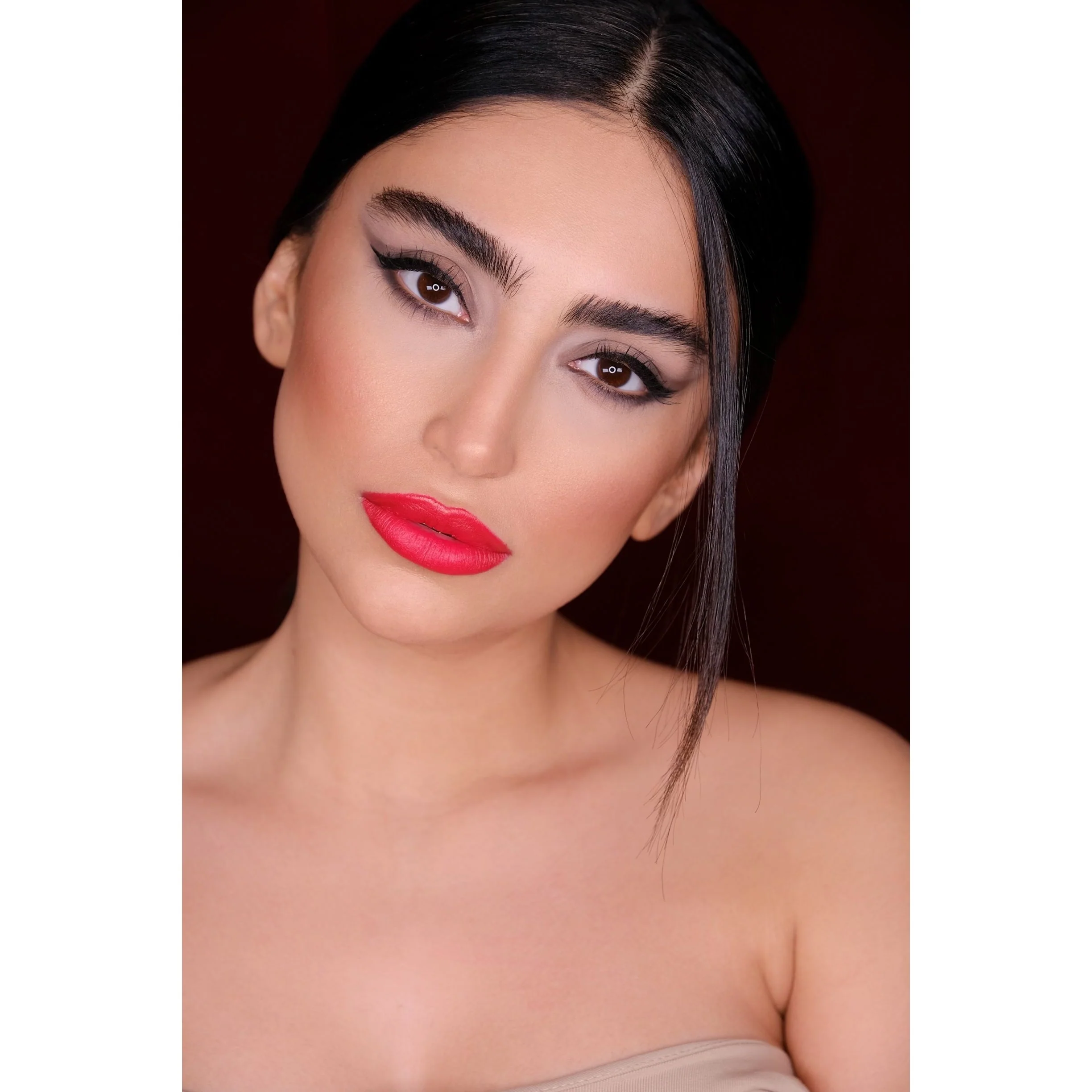 Lola Extra Slim Pen Eyeliner Black - Image 4