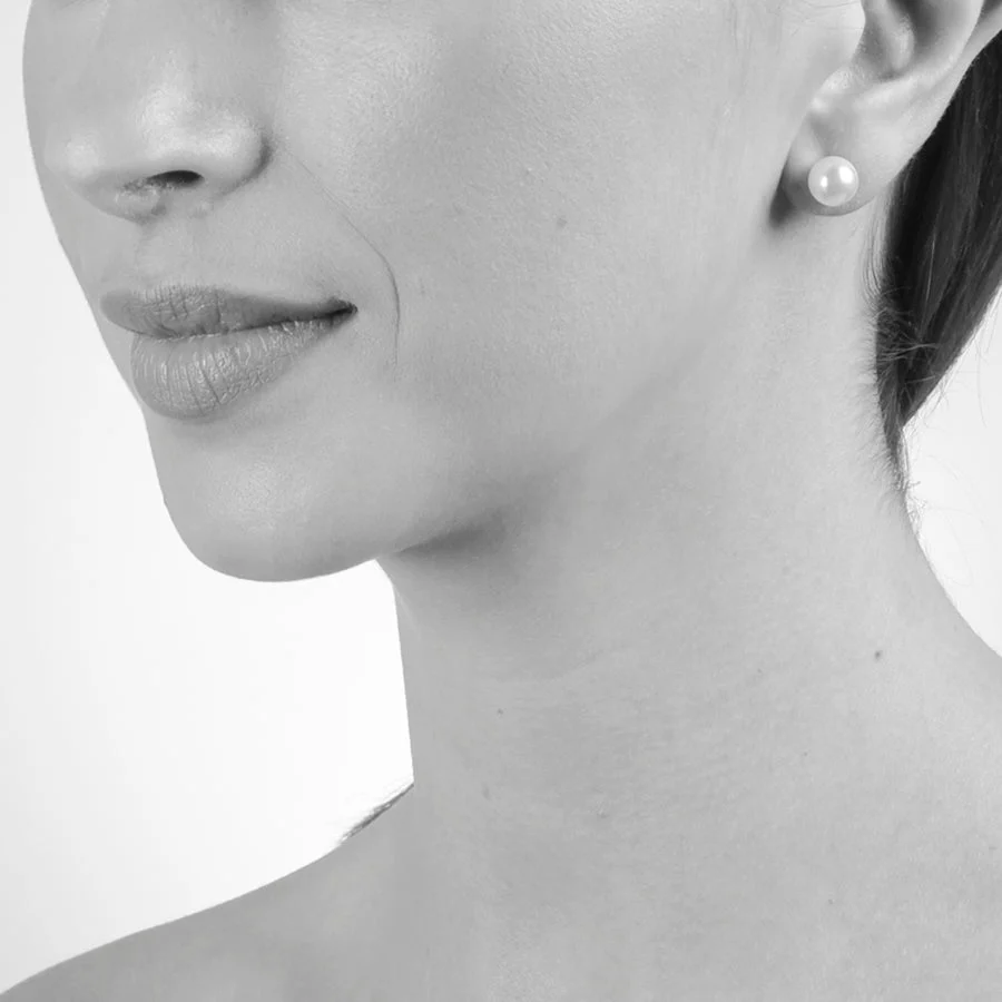 Cachet London Mac 8 Rose Pearl Earrings - Image 2
