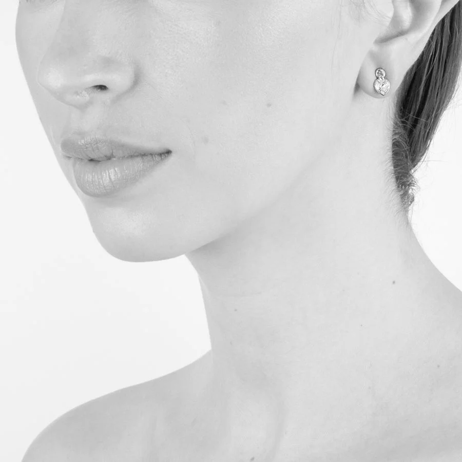 Cachet London Posy Simple Gold Earrings - Image 2