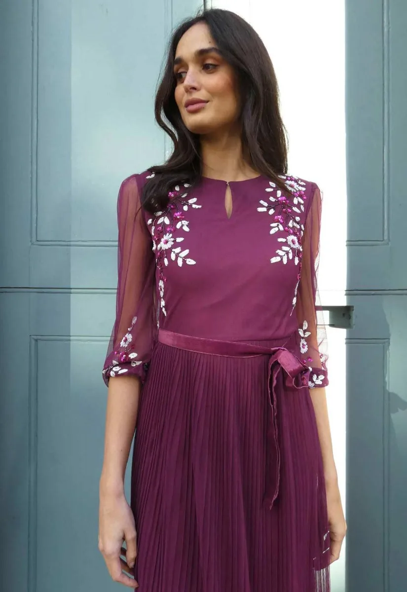 Raishma Couture Burgundy Polina Sequin Dress - Image 10