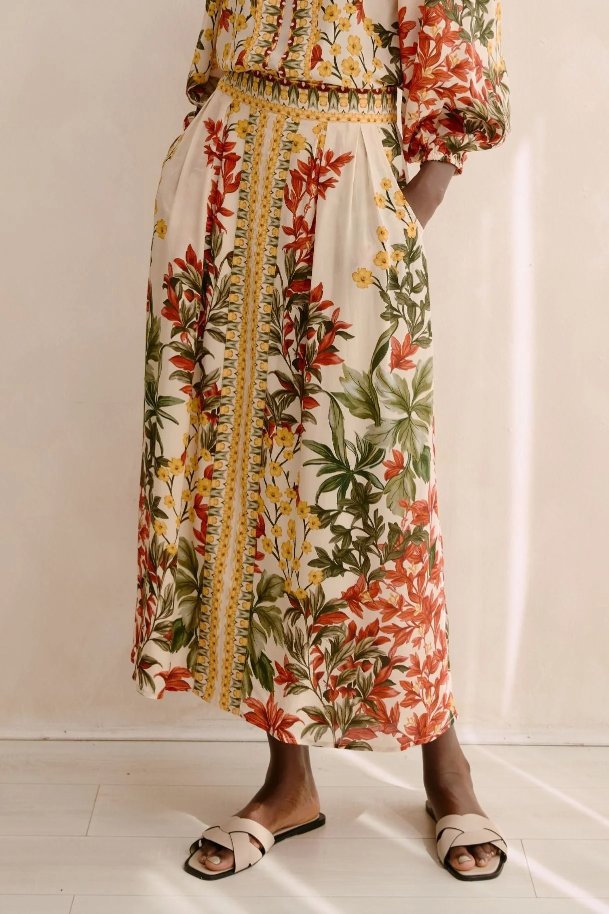 Raishma Studio Cream Crystal Skirt - Image 2