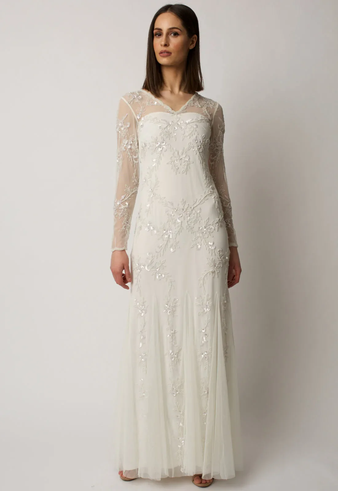 Raishma White Minnie Wedding Dress - Image 3