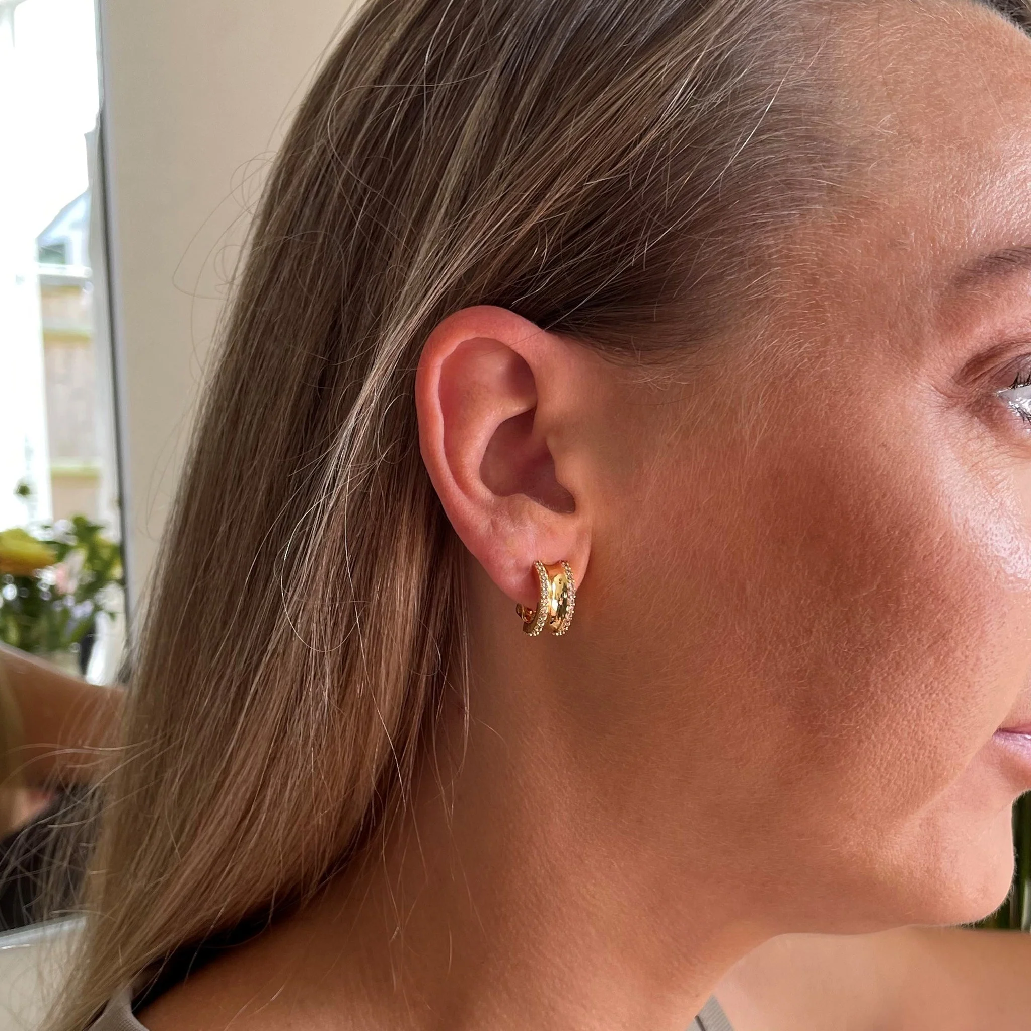Cachet London Scoop Gold Clip On Earrings - Image 13