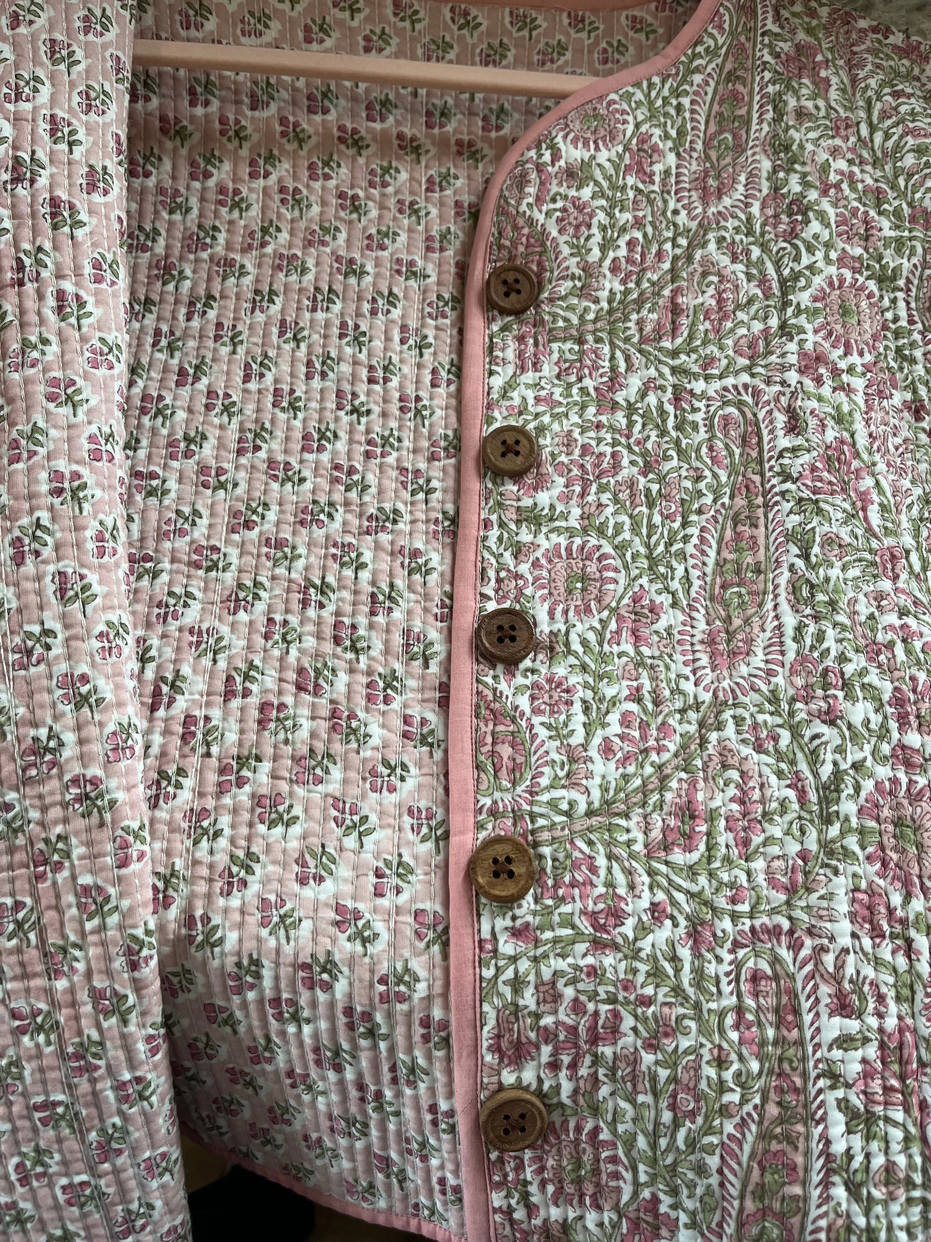 Soul Of Sita Pink/Green Floral Wood Block Printed Reversible Jacket With Wooden Buttons, 100% Cotton, Hand Printed By Amazingly Talented Artisans In Jaipur. - Image 15