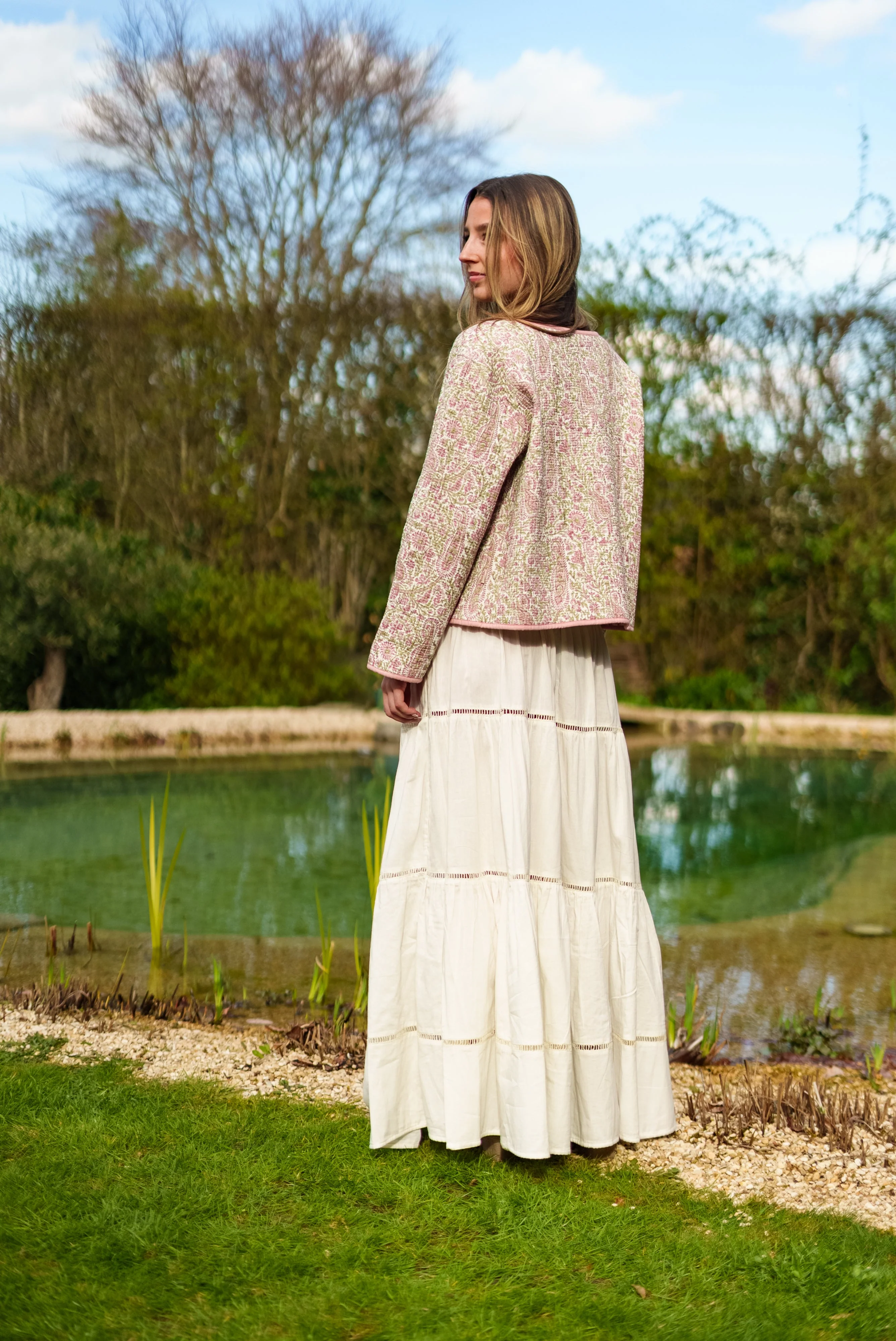 Soul Of Sita Pink/Green Floral Wood Block Printed Reversible Jacket With Wooden Buttons, 100% Cotton, Hand Printed By Amazingly Talented Artisans In Jaipur. - Image 4
