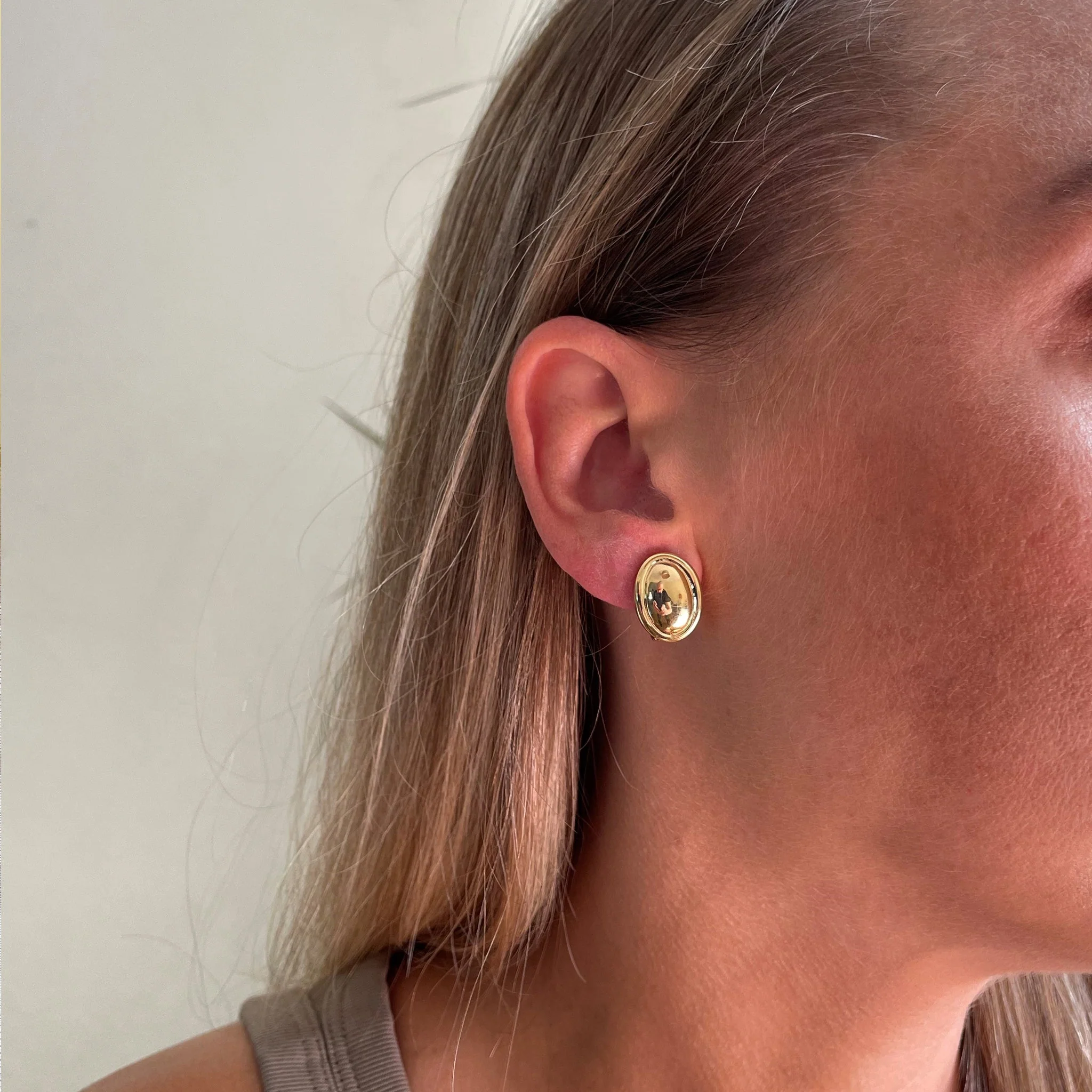 Cachet London Vega Polished Gold Clip On Earrings - Image 11
